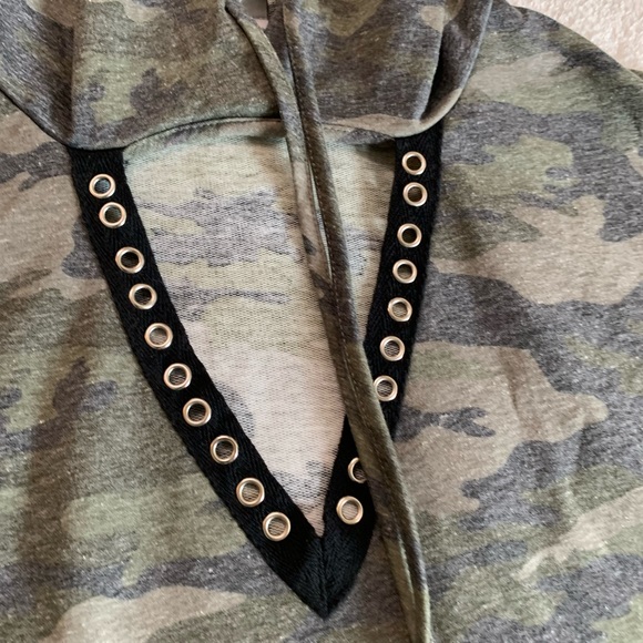 J for Justify Camo Hoodie Dress Size Large - Picture 13 of 16